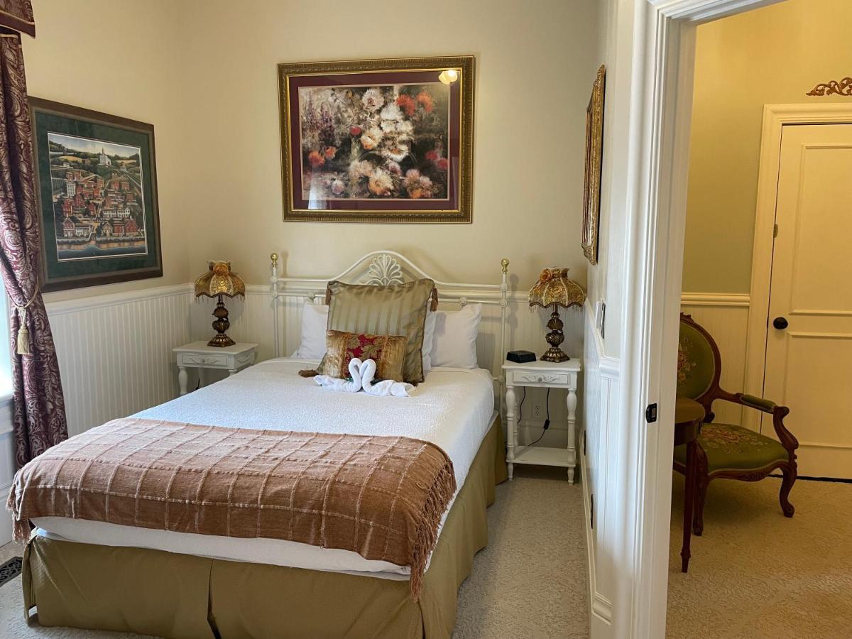 הבר סיטי Heber Senator Bed And Breakfast מראה חיצוני תמונה