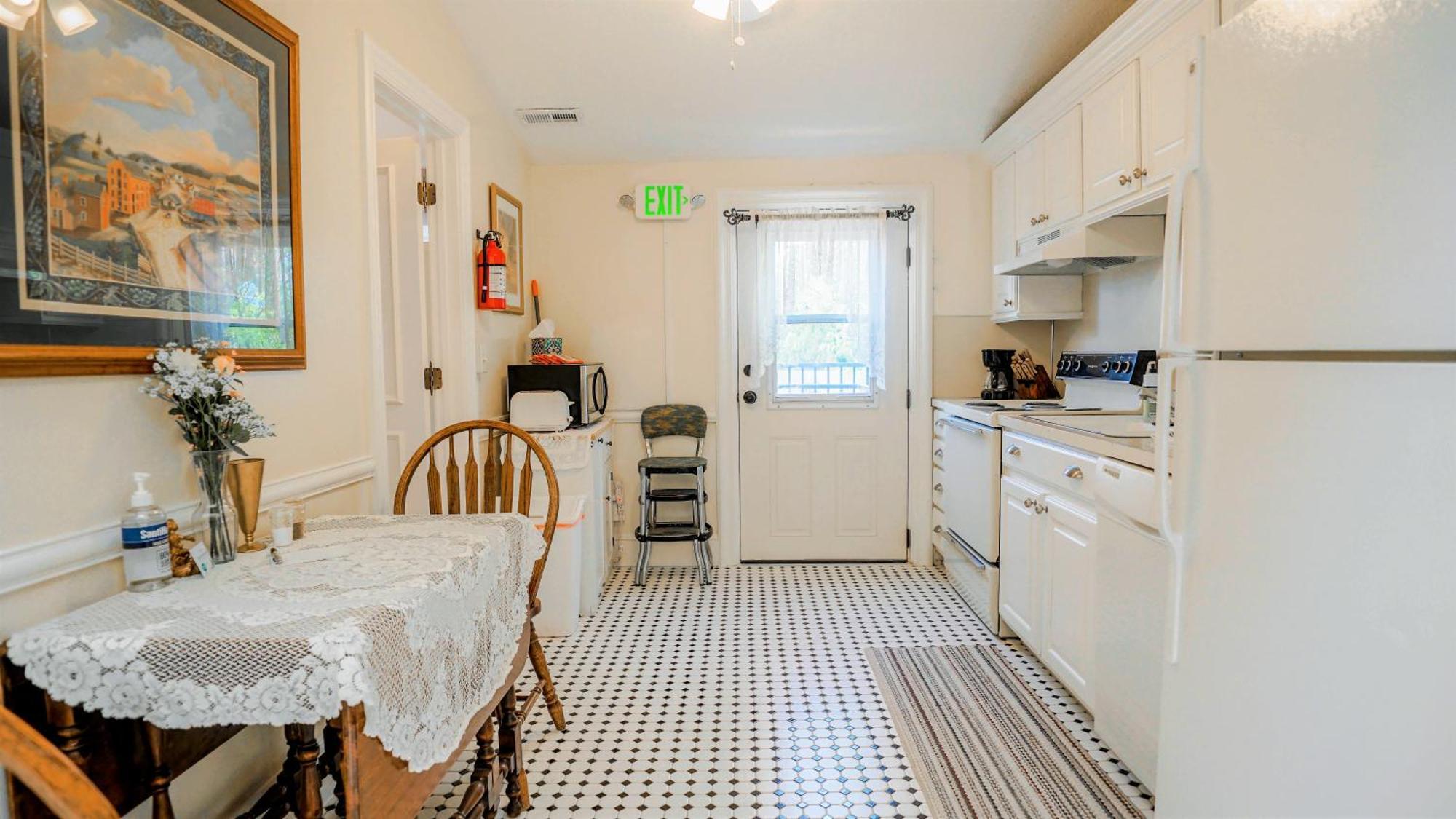 הבר סיטי Heber Senator Bed And Breakfast מראה חיצוני תמונה